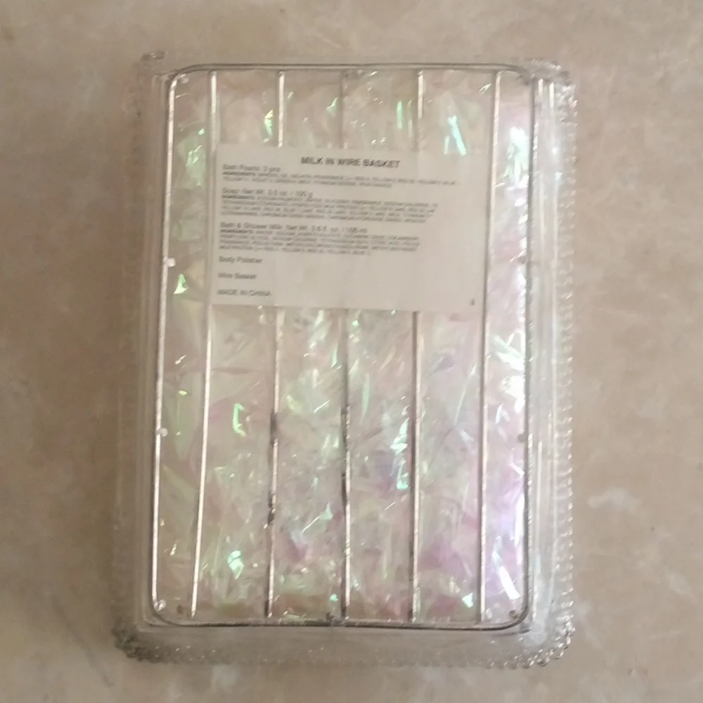 Bath & Body Set - "Pure Milk" - Picture 3 of 4